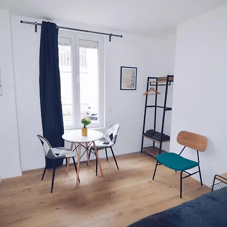 Lsquare Afpa Apart-hotel 3*