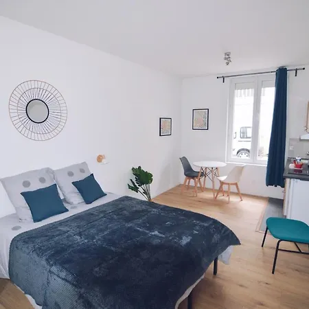 Lsquare Afpa Apart-hotel Châtellerault