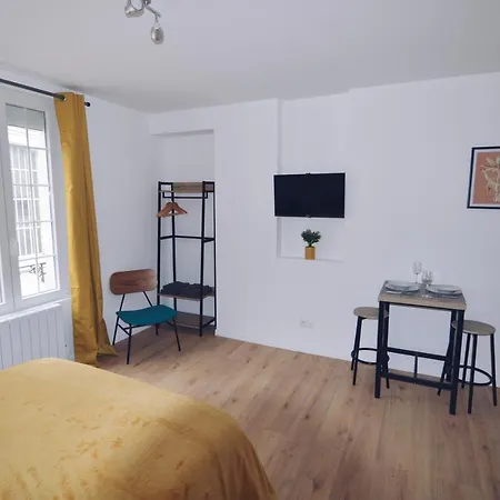 Lsquare Afpa Ξενοδοχείο με διαμερίσματα *