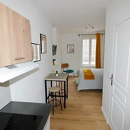 Lsquare Afpa Apart-hotel