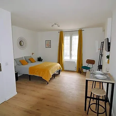 Lsquare Afpa Apart-hotel Châtellerault
