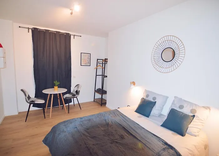 Aparthotel Lsquare Afpa Chatellerault